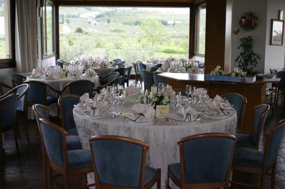 Residence Golf Club Ristorante Centanni Bagno a Ripoli Екстериор снимка